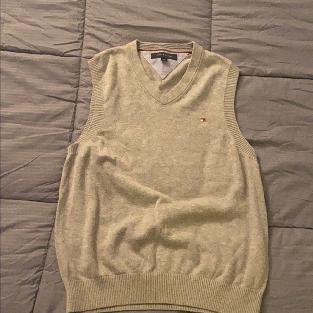 Tommy Hilfiger small grey Vest